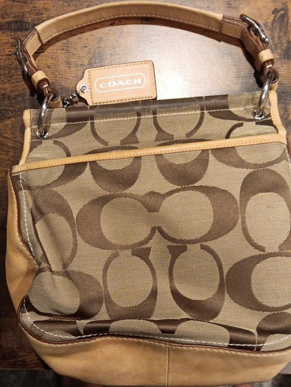 Authentic Coach 70th Anniversary Limited Edition Willis Crossbody Bag - Picture 4 of 4
